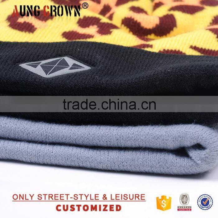 custom knitted cuff embroidery beanie hat/pom pom jacquard knitted hat