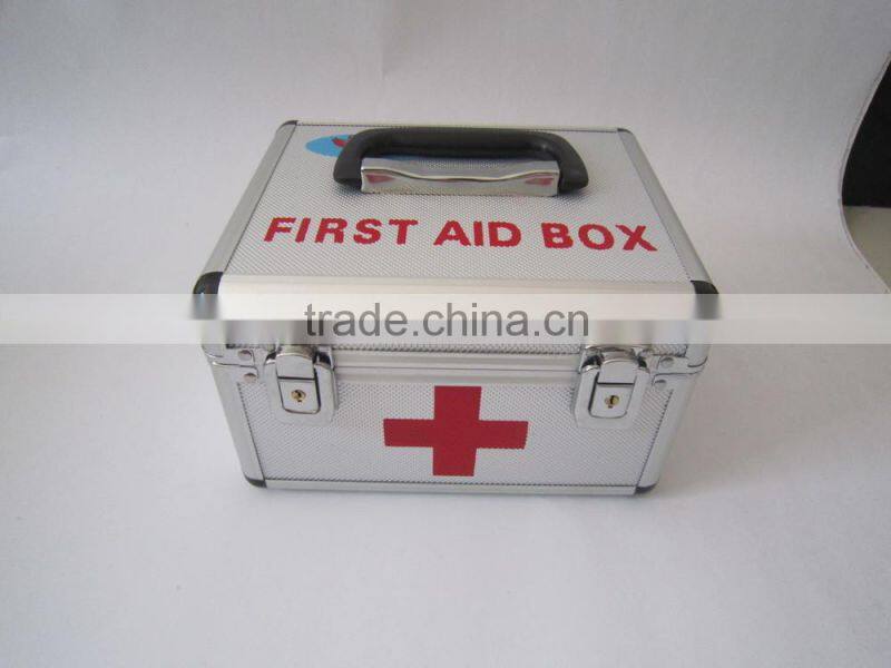 China factory price carrying medical paramedic doctors silver aluminum first aid kit box with blue dividers