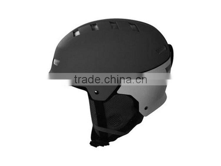 Simple Designed Super Warm Snow Helmet