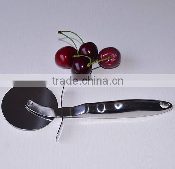 Top Design Stainless Steel Pizza Cutter Pizza Knife Of Kitchen Tools