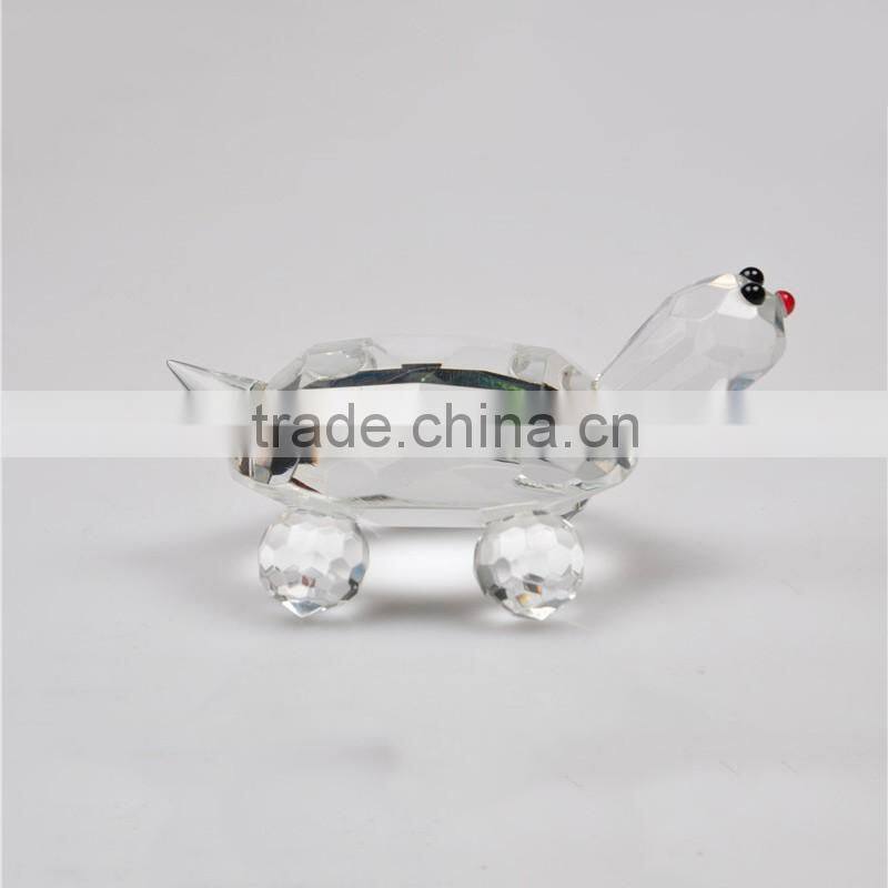 faceted crystal animal for office decoration