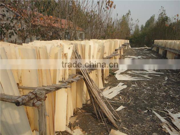 Automatic cutting combined machine/veneer peeling lathe with high efficiency