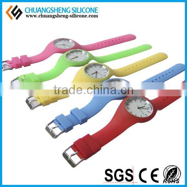 2016 Wholesale silicone promotional wristwatch
