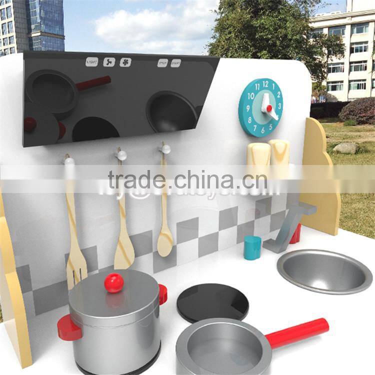 New style kids pretend play wooden toy play kitchen W10C293