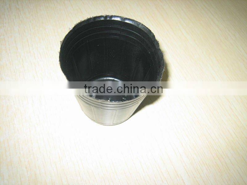 black flower plastic nursery pots