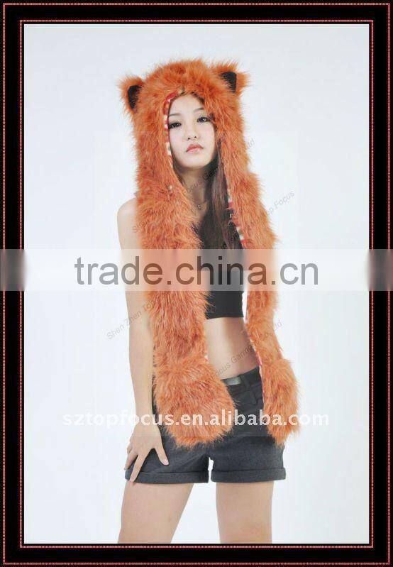 FURRY HATS WITH PAWS GOLD WOLF