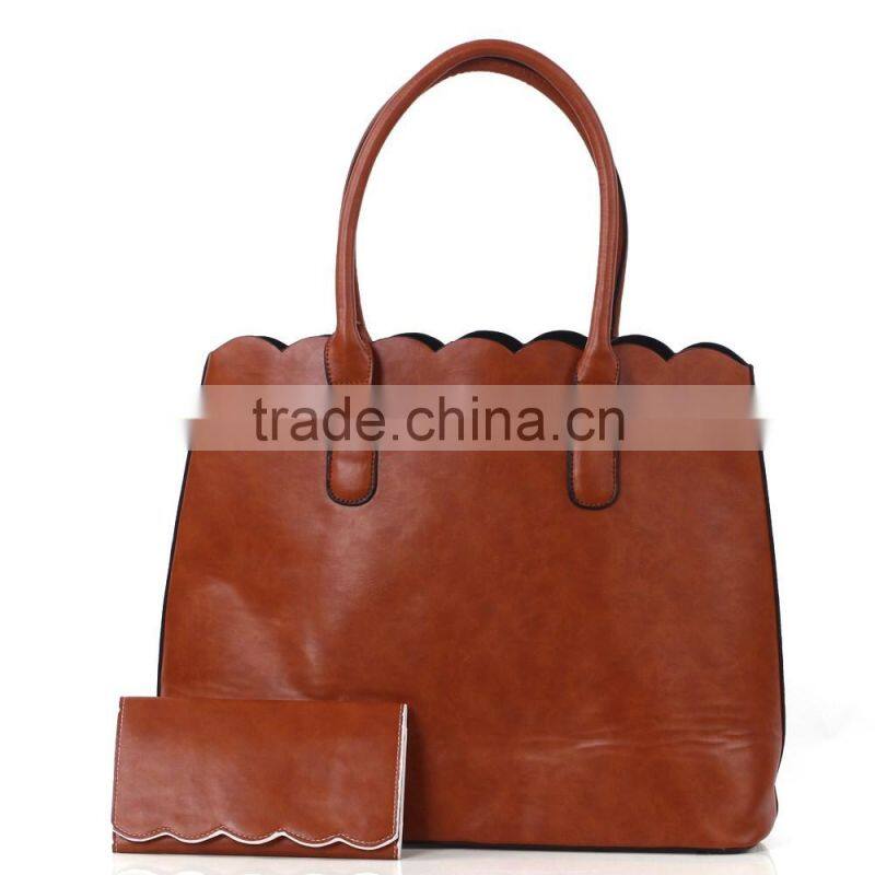 Wholesale fashion Monogrammed scalloped purse