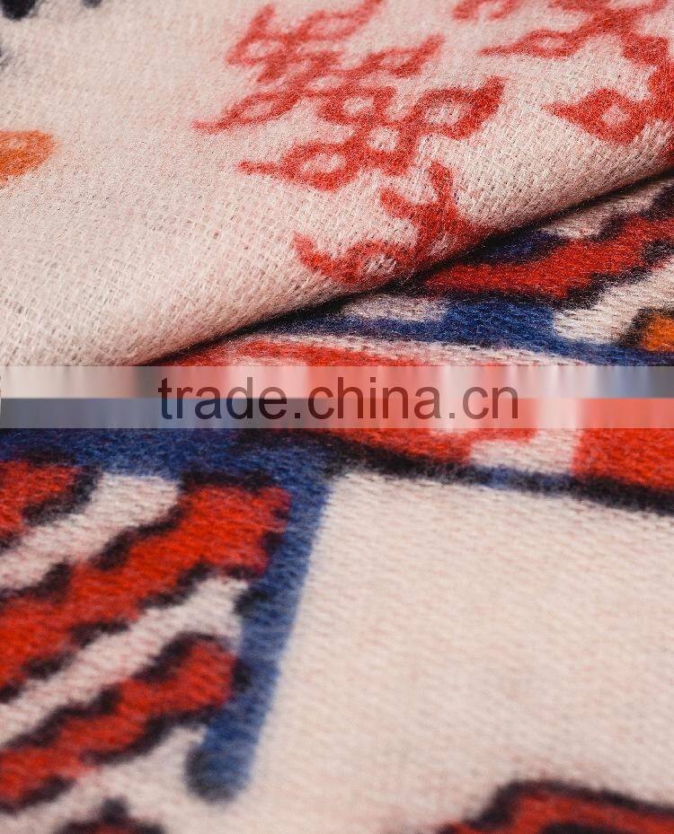 Best Selling Winter Warm Soft Colorful Printed Wool Square Scarf