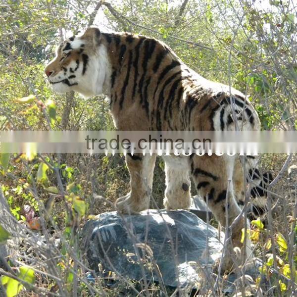 Custom anime figure sculpture zoo jungle animal wild animal toys tiger