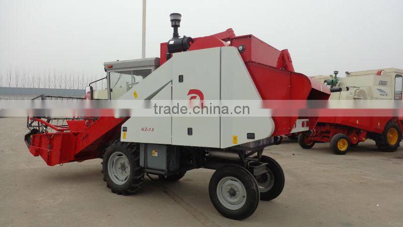 small wheat harvest 4LZ-1.5