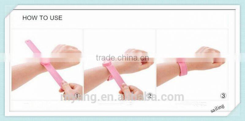 Top quality bracelet insect best mosquito repellent,smile face shape mosquito repellenting