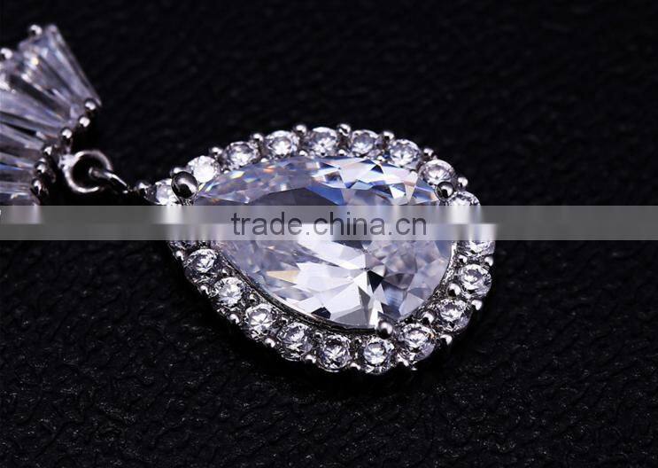 Wholesale Stock Small Order Fashion Women Flash Crown Zircon Earrings