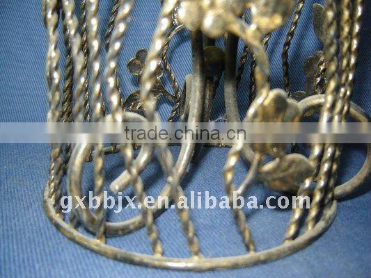 Gold wire decorative tea-light holder craft