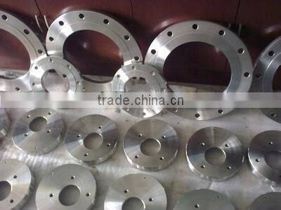 Custom-made weld neck flange