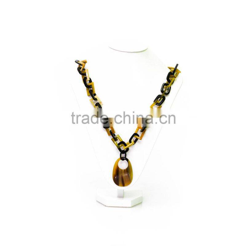 Beautiful and good quality buffalo horn necklace for women/buffalo horn jewelry/vietnam wholesale horn jewelry