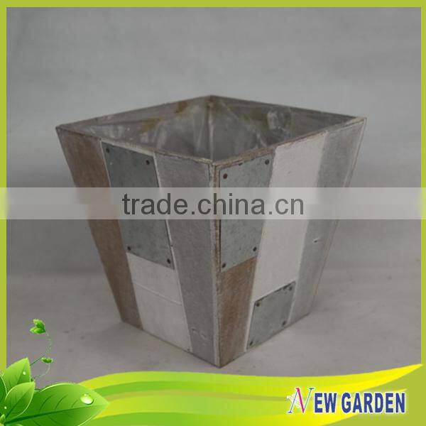 Advanced materials unique sturdy handmade wooden wall basket