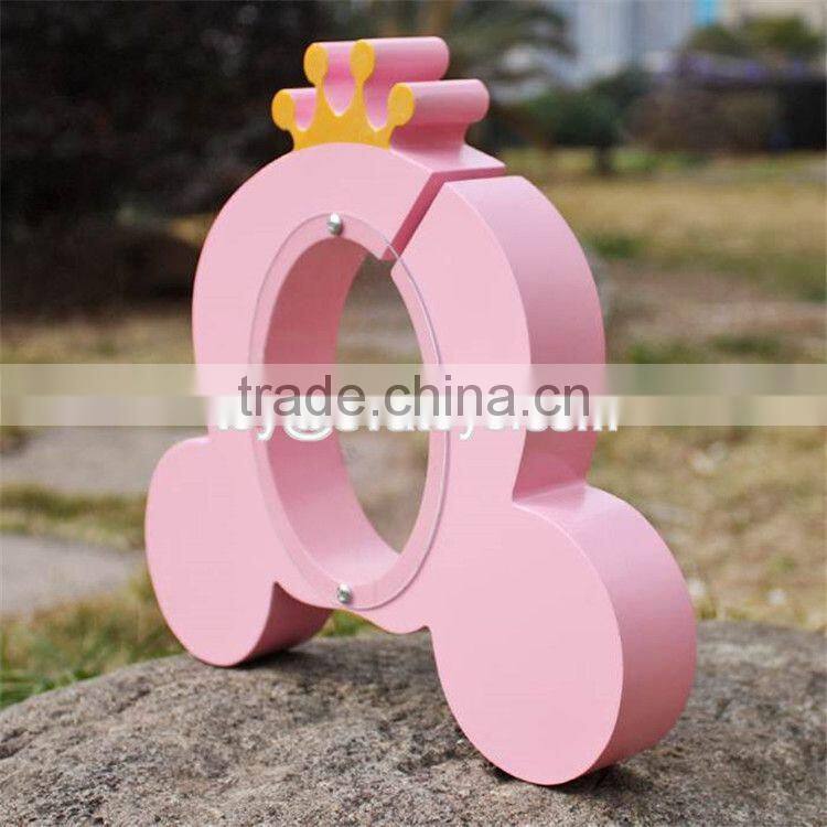 New design cute crown pink wooden girls piggy bank W02A255