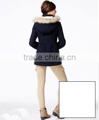 Women's fur-trim turn-lock standard collar coat