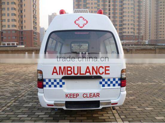 Golden Dragon Ambulance XML5035XJH28 (RHD, Diesel engine)