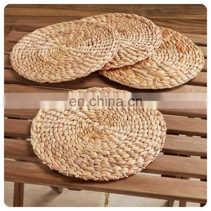 Traditional Art Decor Vintage Pastoral Style Sustainable Handmade Woven Round Straw Water Hyacinth Placemats