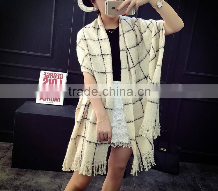 New Style Winter Ladies Fashion Tassel Woven Wool Plaid Shawl