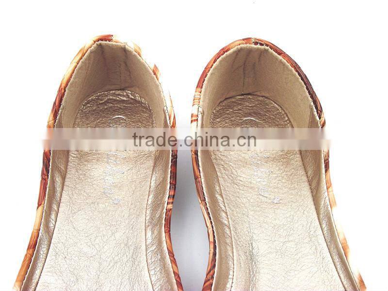 new fashion special leather popular comfortable flower flat shoes in stock