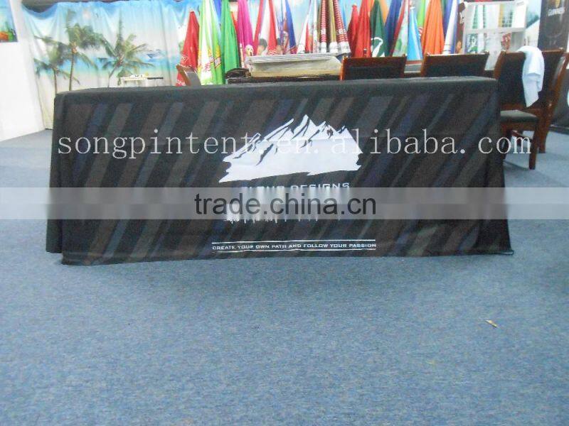 2016 Customized printing table cloth hotsale