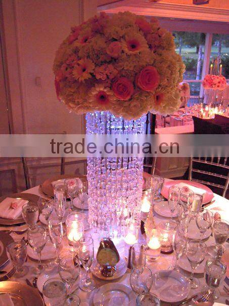 crystal cup wedding table centerpiece