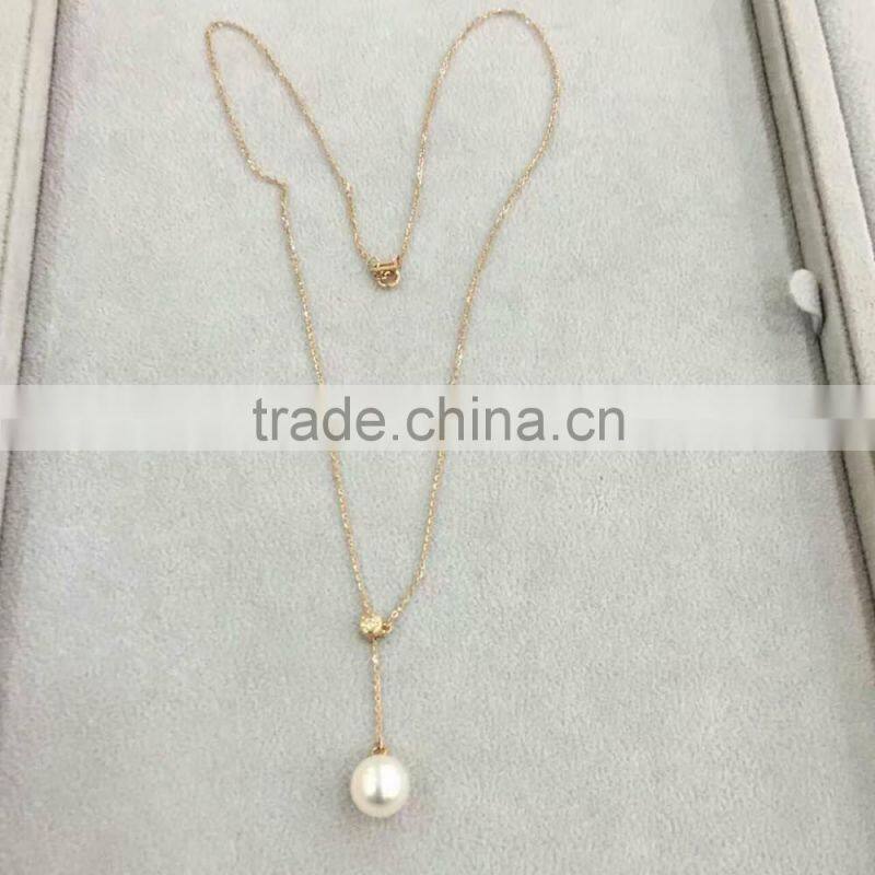 12-13mm Unique white freshwater Pearl Pendant