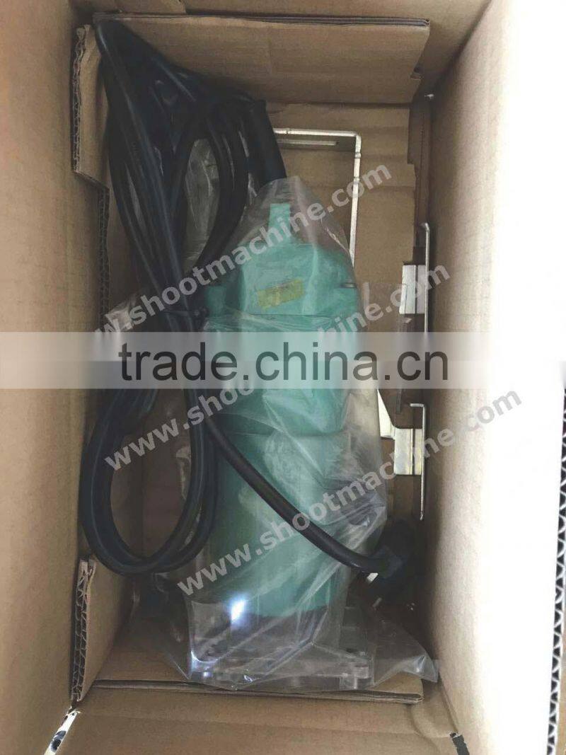 Portable Edge Banding Machine Model IIII with Hot melt adhesive pot volume 160ml and Pre-heating time about 10 Min