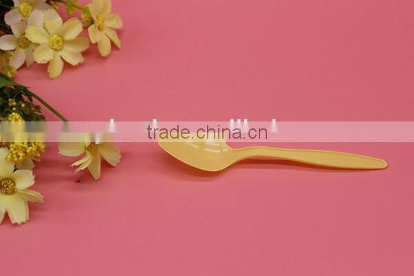 food grade yellow disposable plastic spoons,custom wholesale disposable plastic spoons supplier in CHINA,custom plastic spoons