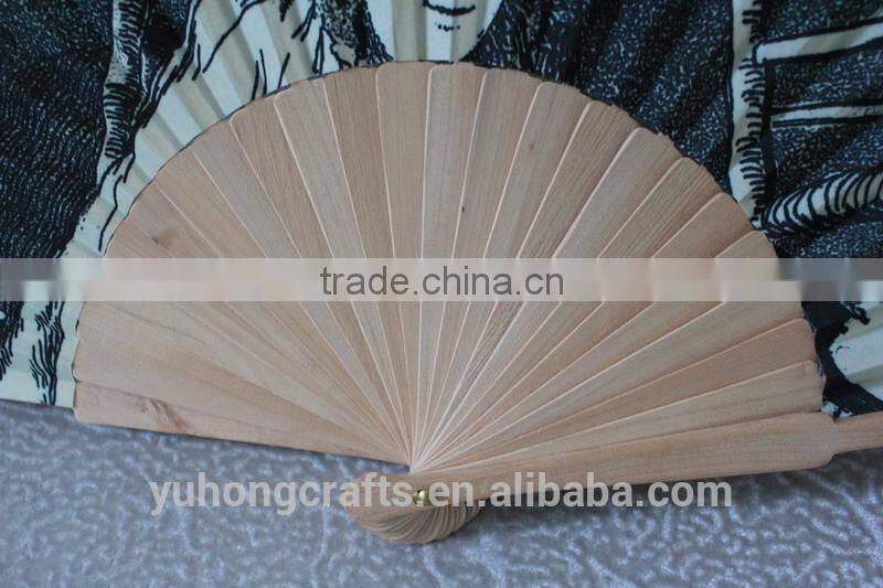Environmental and cheap hand folding wood fan
