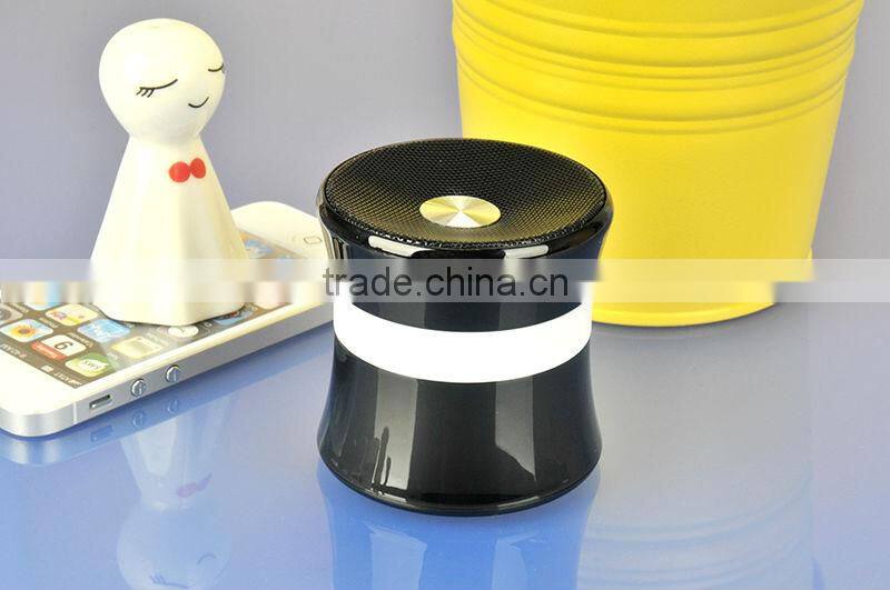 Promotion gift New products / mini Portable bluetooth Speaker / Wireless bluetooth Speaker with FM radio 2014 alibaba express