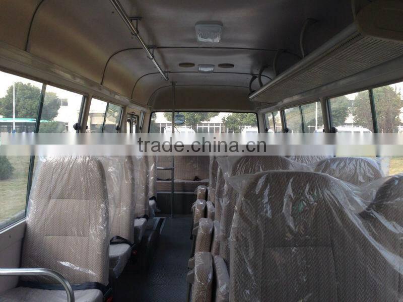 7.5m 26 seats Coaster type mini bus with cumins engine HM6700
