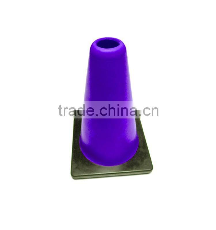 2016 New Design Sport Equipment 9 Inch TPR Two Color Cone