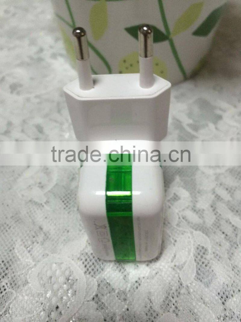 220V 2A dual usb charger for for mobile phone tablet