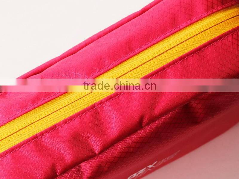 Travel Series Hanging Cosmetic bag Organizer Waterproof Cosmetic Makeup Bag