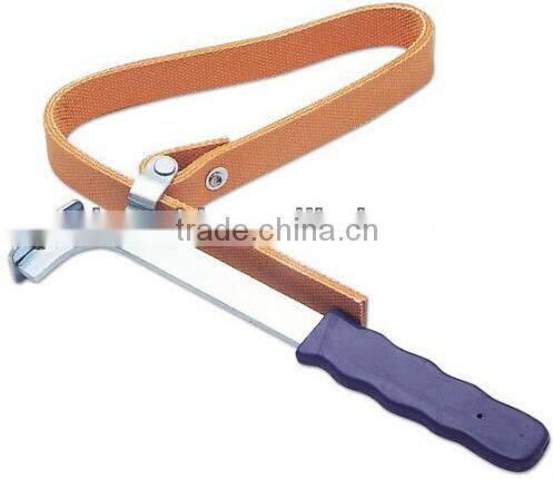 Wing type oil filter wrench for car