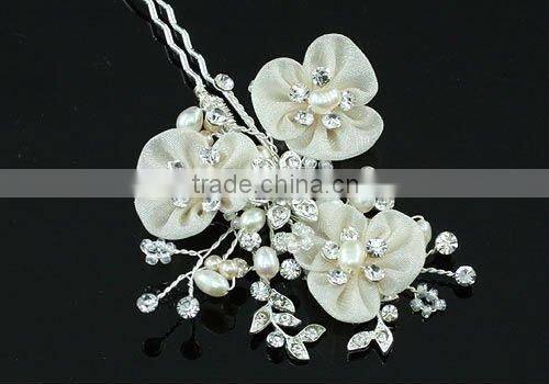 Bridal Wedding Ivory Fabric Pearl Handmade Hair Clip CT1400