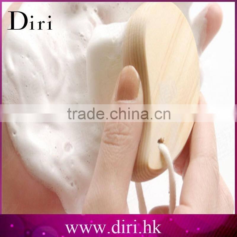 Shenzhen factory high quality wood handle cleaning makeup brushes for women