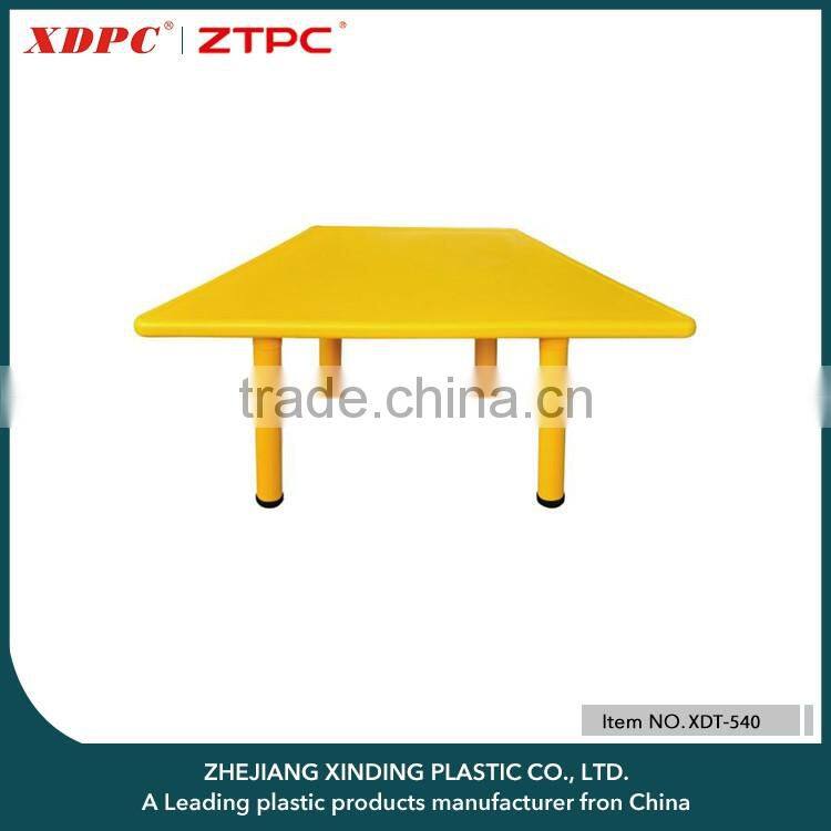 Kids writing table and chair bedroom set