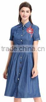 2017 Embroidered Red Cloth Woman Model Midi Dress