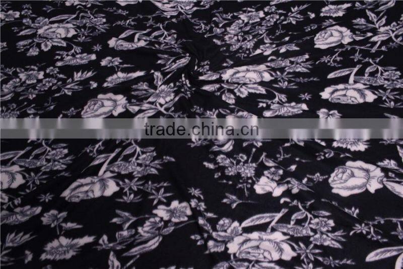 Promotional popular cheap price comfortable soft blanket 100%polyester fleece