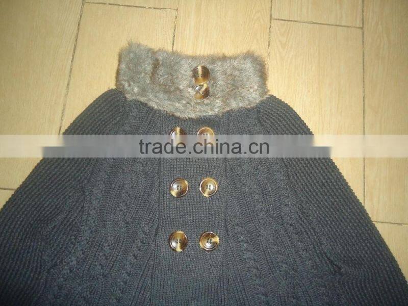 2016 winter fur collar cable knitted baby sweater ponchos