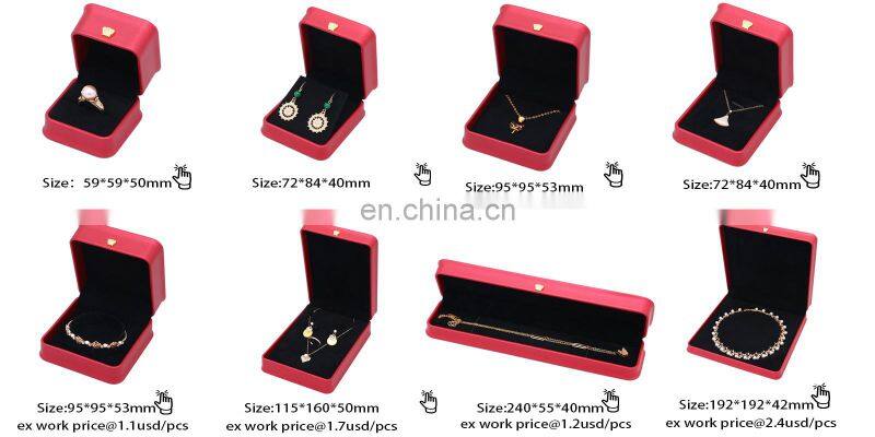 Fadeli Supplier Romantic Velvet Insert Pendant Ring Holder Case Wedding Engagement Leather Jewelry Box