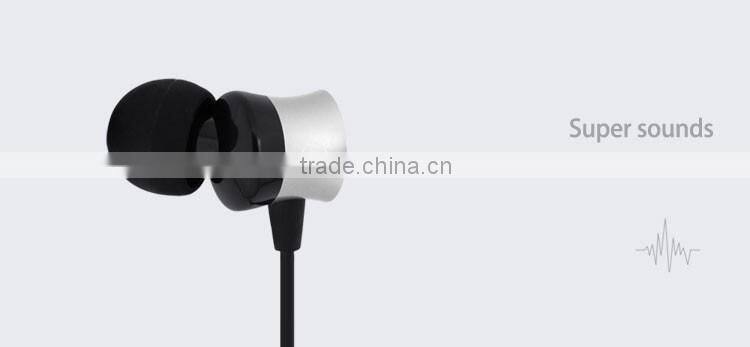 TOTU 2015 New product Mobile Phone Cheap Earphone with Mic