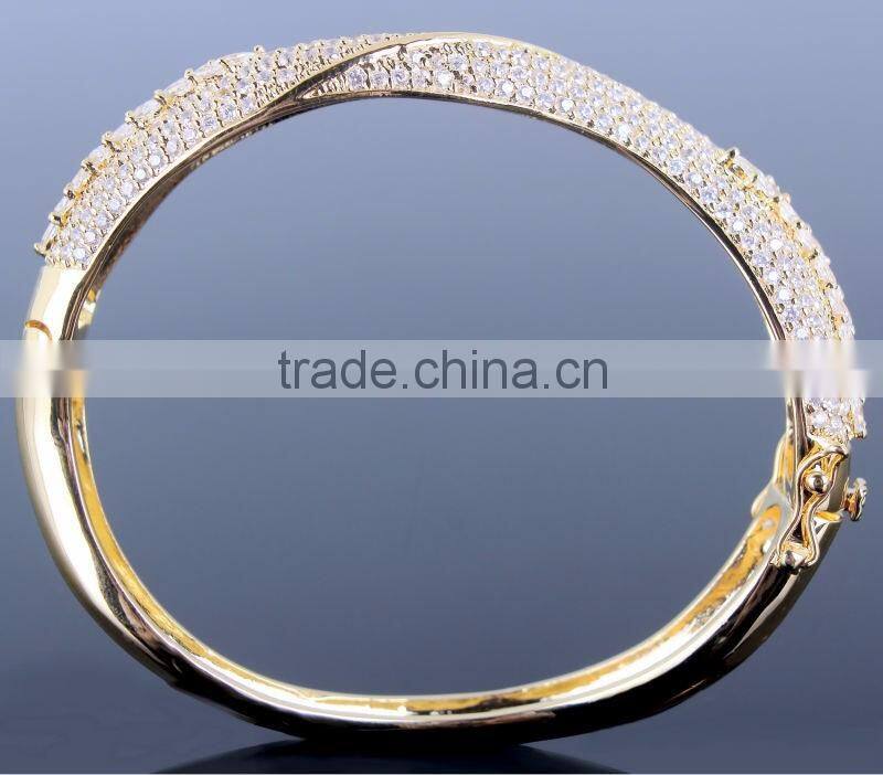 Exclusive Design Trendy Irregular Shape Setting CZ Crystal Bridal Jewelry Bangle