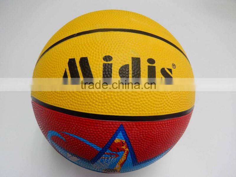 Customized high quality rubber basketball size 7 for promotion