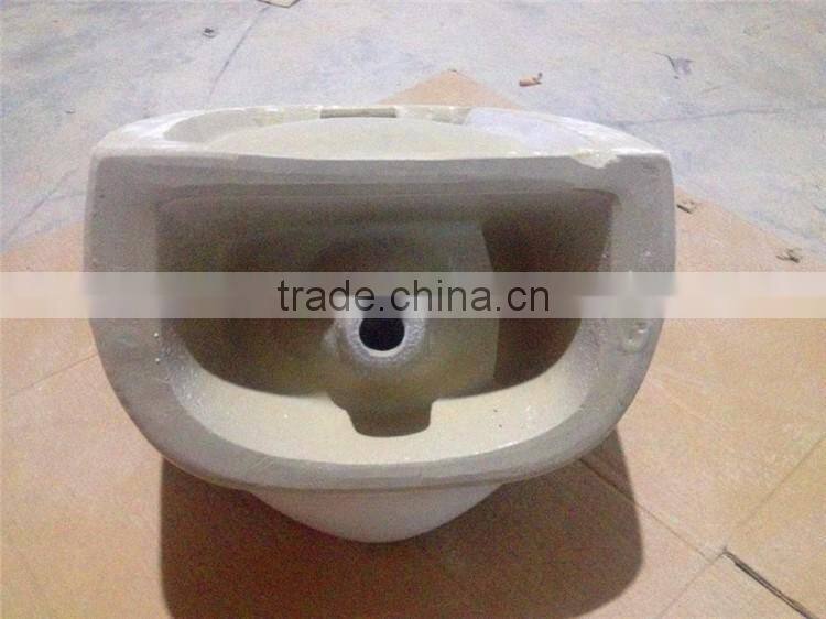 Wall hung ceramic s trap male urinal