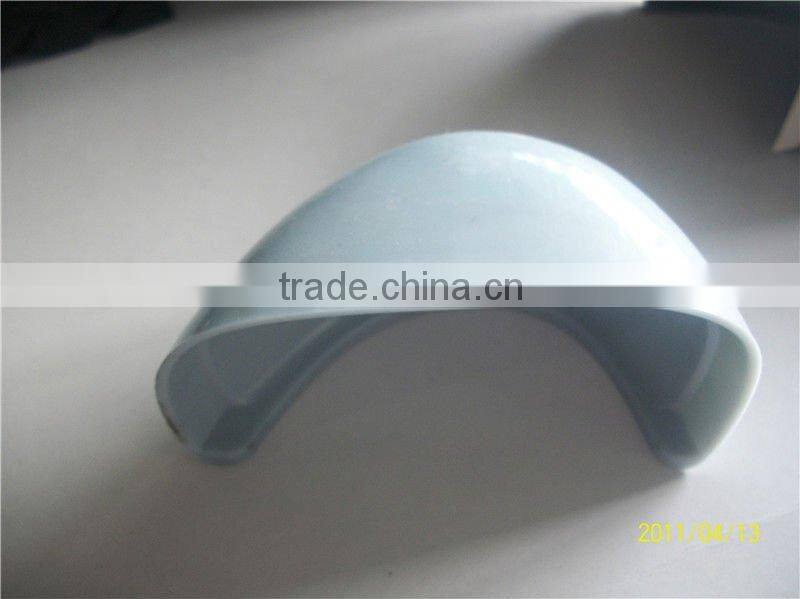 Plastic toe cap for safety shoes